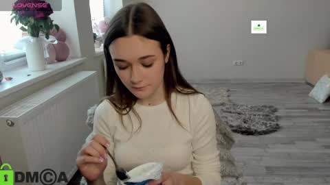 elina_x online show from 05.03.26
