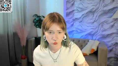Elira Vane online show from 06.15.26