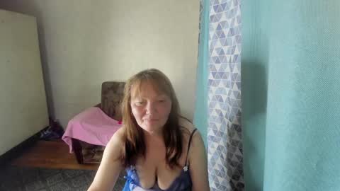 Snapshot of elis_gabbi chatting on 05.21.26 Elis online show from 05.21.26