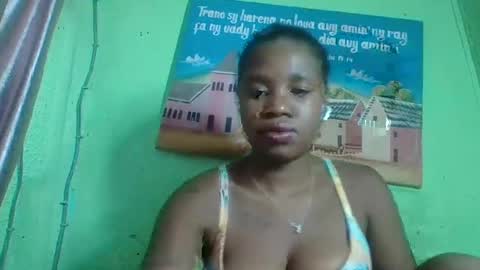 Snapshot of elisabeth2525 chatting on 01.18.25 elisabeth2525 online show from 01.18.25