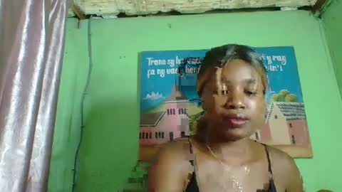 Snapshot of elisabeth2525 chatting on 01.27.25 elisabeth2525 online show from 01.27.25