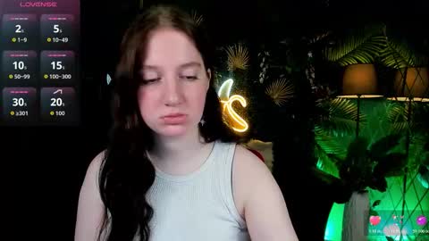 Snapshot of elisabeth_binder chatting on 03.23.26 your sweet Lisa online show from 03.23.26