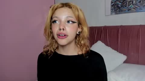 elisabethflores online show from 06.25.26