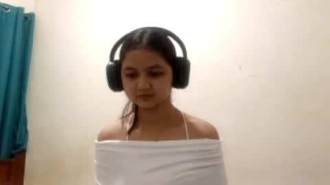 Snapshot of elisabethkapoor chatting on 07.21.26 Harper online show from 07.21.26
