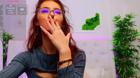 ElisaCharm online show from 01.12.26