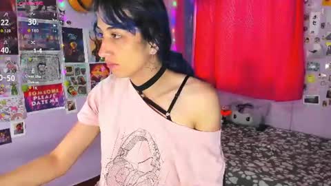 Snapshot of elisdarling chatting on 06.17.26 elisdarling online show from 06.17.26