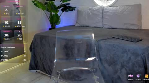 Snapshot of elise_diamond chatting on 01.11.25 Elise diamond online show from 01.11.25