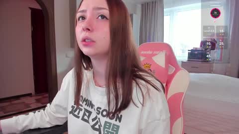 Snapshot of elisejays chatting on 01.12.25 Elise    online show from 01.12.25