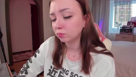 Snapshot of elisejays chatting on 01.26.25 Elise    online show from 01.26.25