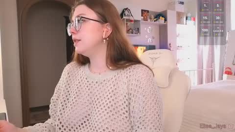 Snapshot of elisejays chatting on 10.03.25 Elise    online show from 10.03.25