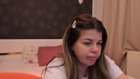 Elly online show from 02.23.26