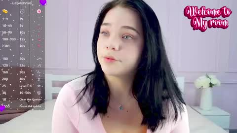 Snapshot of elissstoun chatting on 01.06.25 ElissStoun online show from 01.06.25