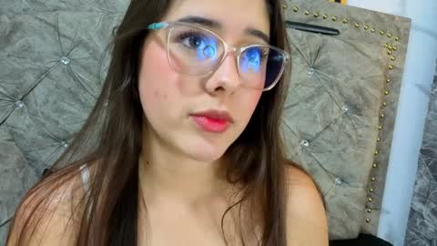elisvega online show from 04.01.26
