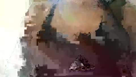 Snapshot of eliterd chatting on 10.25.25 eliterd online show from 10.25.25