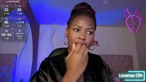 Snapshot of eliza_eup69 chatting on 01.12.26 ELIZA online show from 01.12.26