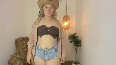 Snapshot of eliza_pryor chatting on 06.06.26 eliza_pryor online show from 06.06.26