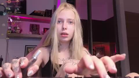 Elizabeth online show from 02.12.26