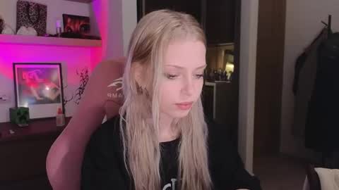 Elizabeth online show from 03.13.26