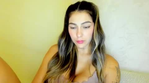 Snapshot of eliza_sanz chatting on 10.22.25 My name is ElizaPVT is open online show from 10.22.25