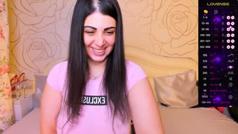 Snapshot of elizabetalee chatting on 01.14.25 Eliza online show from 01.14.25