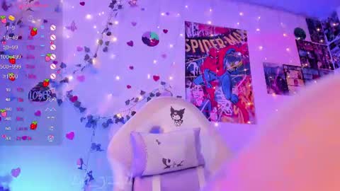    Independent Model online show from 06.11.26