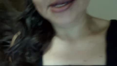 Elizabeth Martinez  online show from 02.19.26