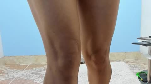 Snapshot of elizabeth_mathure chatting on 12.04.25 Elizabeth Mathure online show from 12.04.25