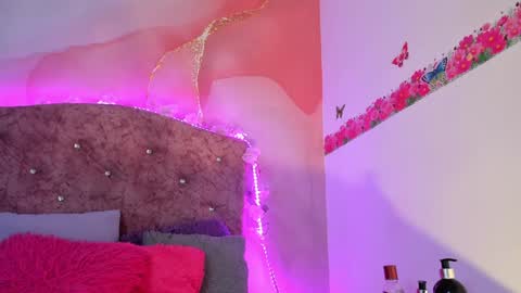 Montserrath online show from 01.04.25