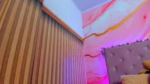 Montserrath online show from 10.13.25