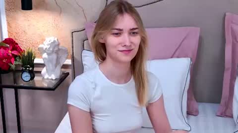 Elizabeth online show from 07.25.26
