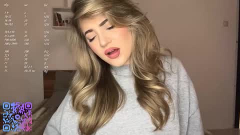 Mia online show from 03.03.26