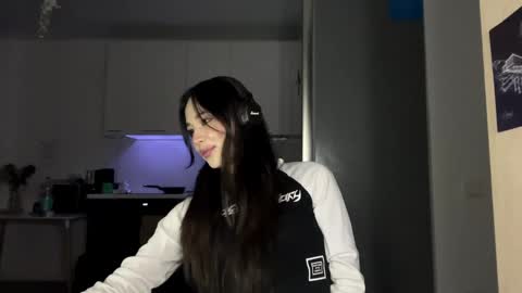 Snapshot of elizabetswan chatting on 04.05.26 Elizabet online show from 04.05.26