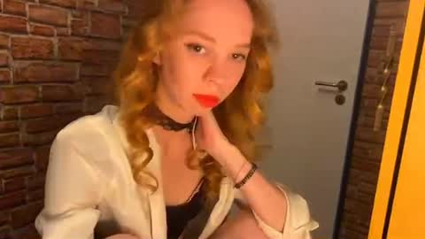 Eliza online show from 06.04.26