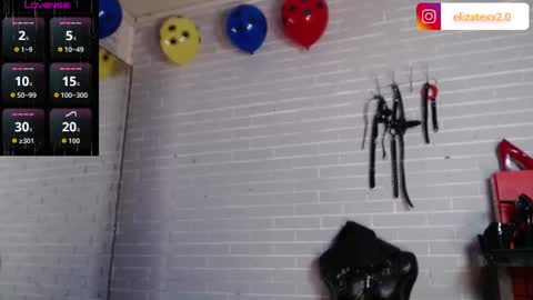Snapshot of elizatex chatting on 07.10.26 online show from 07.10.26