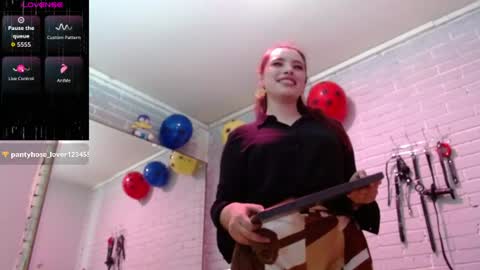 Snapshot of elizatex chatting on 07.15.26 online show from 07.15.26