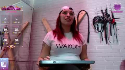 Snapshot of elizatex chatting on 08.06.26 online show from 08.06.26