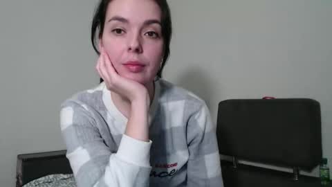 Snapshot of elizbetfox chatting on 10.26.25 elizbetfox online show from 10.26.25