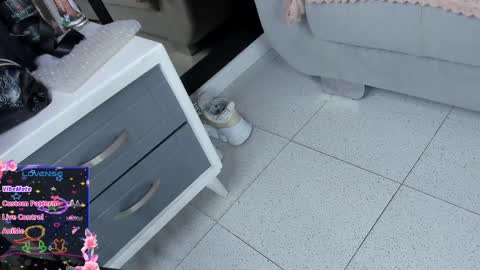 Snapshot of elizbeth_777 chatting on 02.13.25 elizbeth_777 online show from 02.13.25