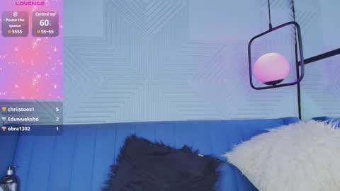 Snapshot of elizbeth_777 chatting on 02.20.25 elizbeth_777 online show from 02.20.25