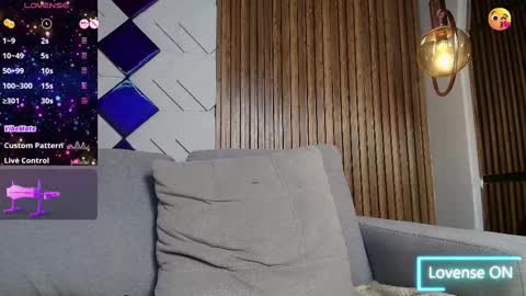 Snapshot of elizbeth_777 chatting on 02.24.25 elizbeth_777 online show from 02.24.25