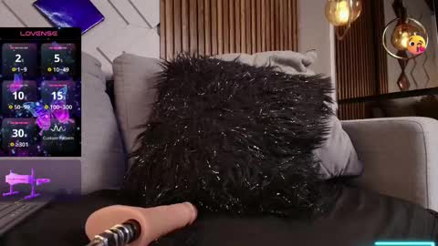 Snapshot of elizbeth_777 chatting on 03.01.25 elizbeth_777 online show from 03.01.25