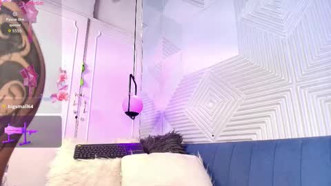 Snapshot of elizbeth_777 chatting on 11.20.25 elizbeth_777 online show from 11.20.25