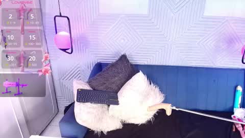 Snapshot of elizbeth_777 chatting on 11.22.25 elizbeth_777 online show from 11.22.25