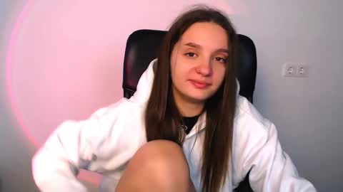 Snapshot of elizsun chatting on 11.15.25 elizsun online show from 11.15.25