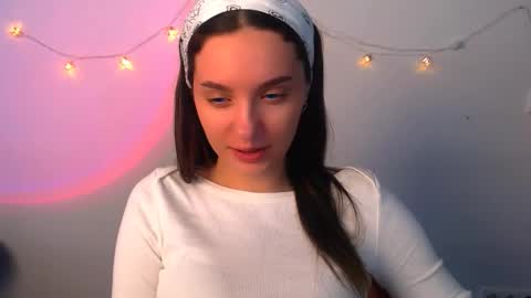 Snapshot of elizsun chatting on 03.15.26 elizsun online show from 03.15.26