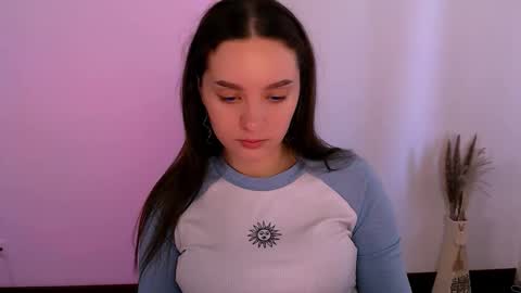 Snapshot of elizsun chatting on 03.26.26 elizsun online show from 03.26.26