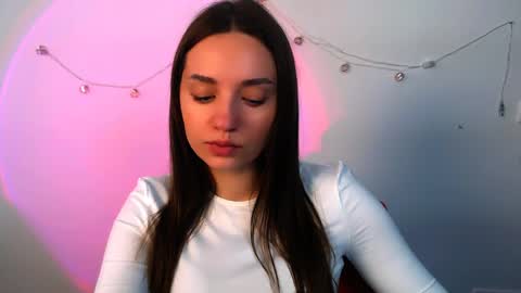 Snapshot of elizsun chatting on 04.14.26 elizsun online show from 04.14.26