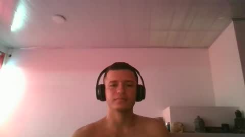 elkinjose182112 online show from 04.19.26