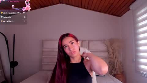 Ella Olmos  online show from 05.11.26