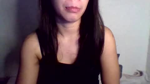 Snapshot of ella_babe25 chatting on 02.28.26 ella_babe25 online show from 02.28.26